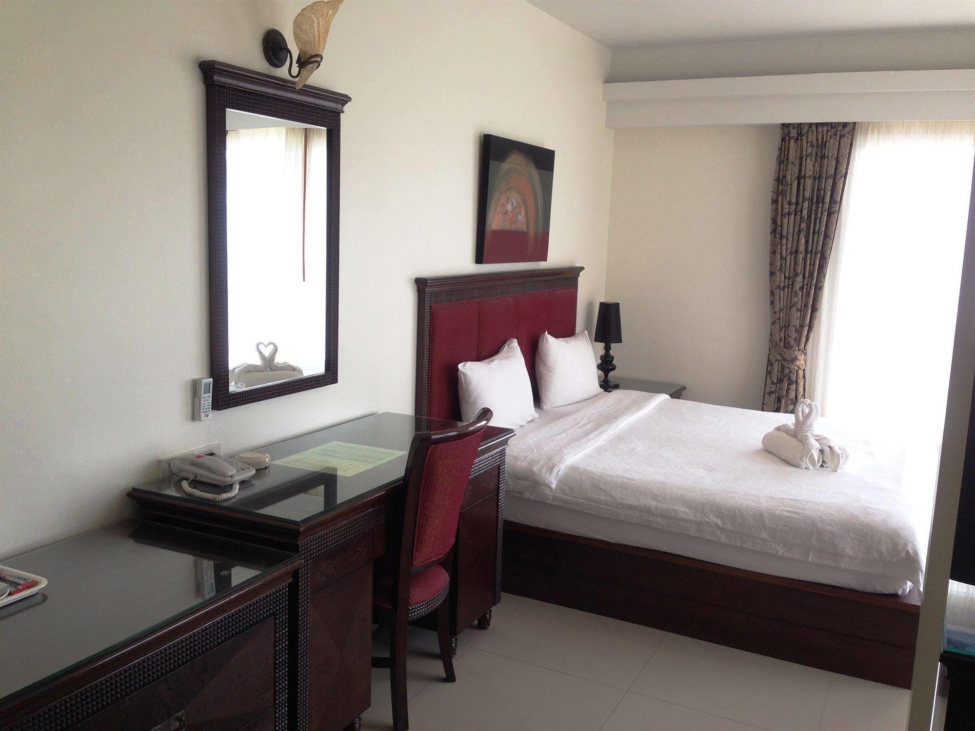 The New Eurostar Jomtien Beach Hotel 외부 사진