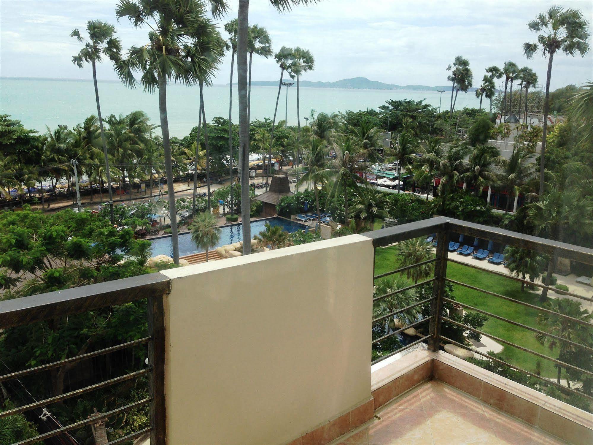 The New Eurostar Jomtien Beach Hotel 외부 사진